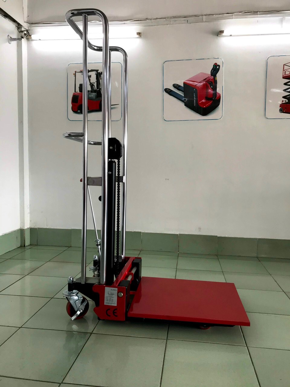  Xe NÂNG TAY CAO 400KG, CAO 1500MM