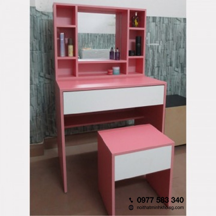 Makeup table BTD11