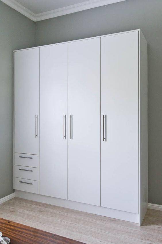 ADULT CLOTHING CABINET - T4C15