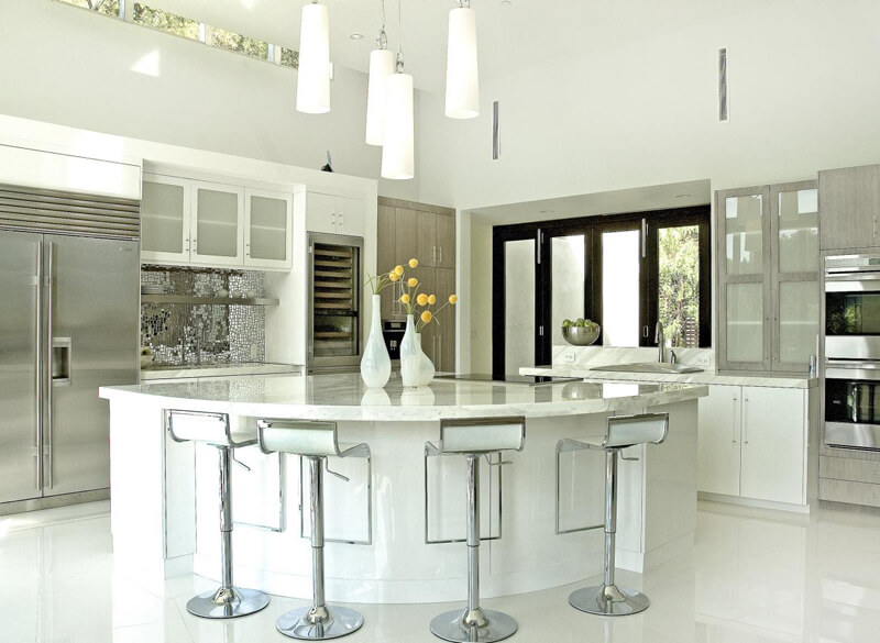 Sắp xếp đồ dùng inox cho nhà bếp gọn