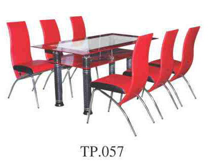 Bàn kiếng trang trí