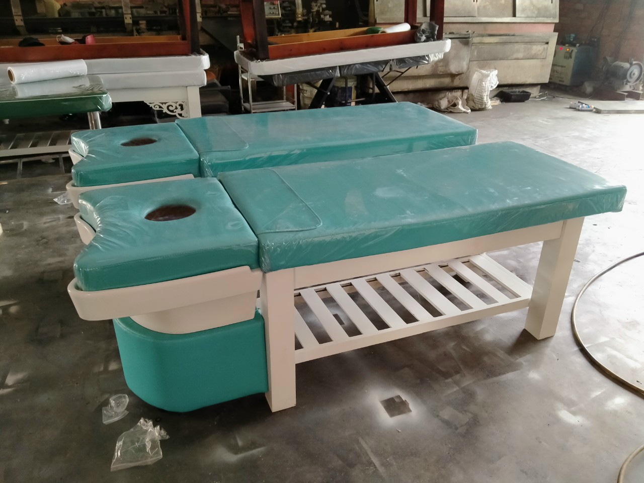 Giường gội đầu 02