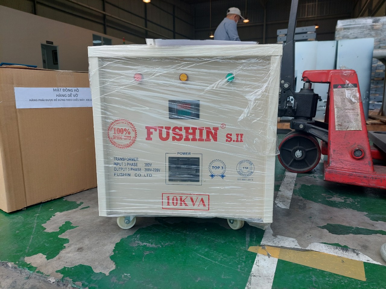 Biến áp 3 pha 10kva dây đồng 380v 220v 200v fushin