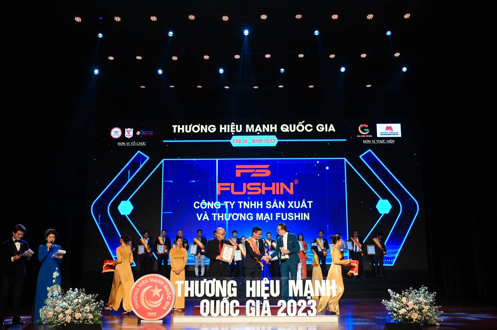 Thương hiệu mạnh Quốc gia 2023 vinh danh công ty Fushin