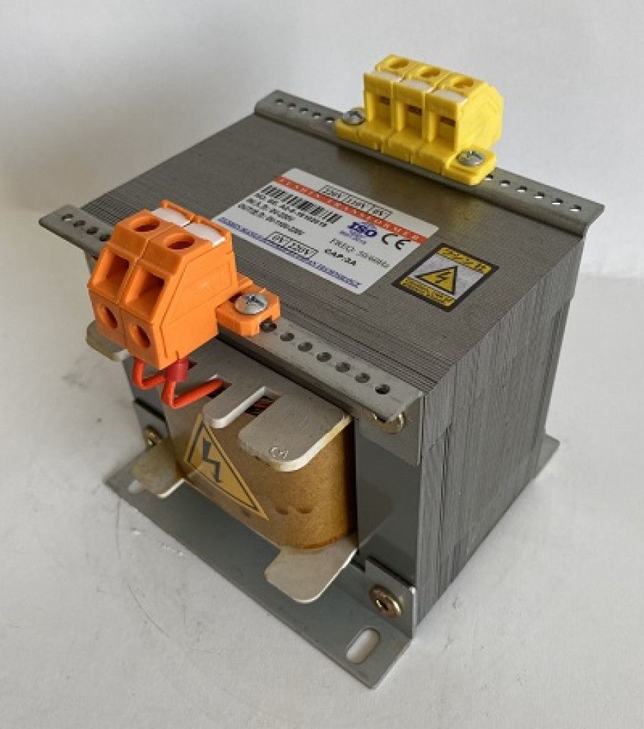 Biến áp cách ly vào 220V ra 220V 110V - 3A(660VA)