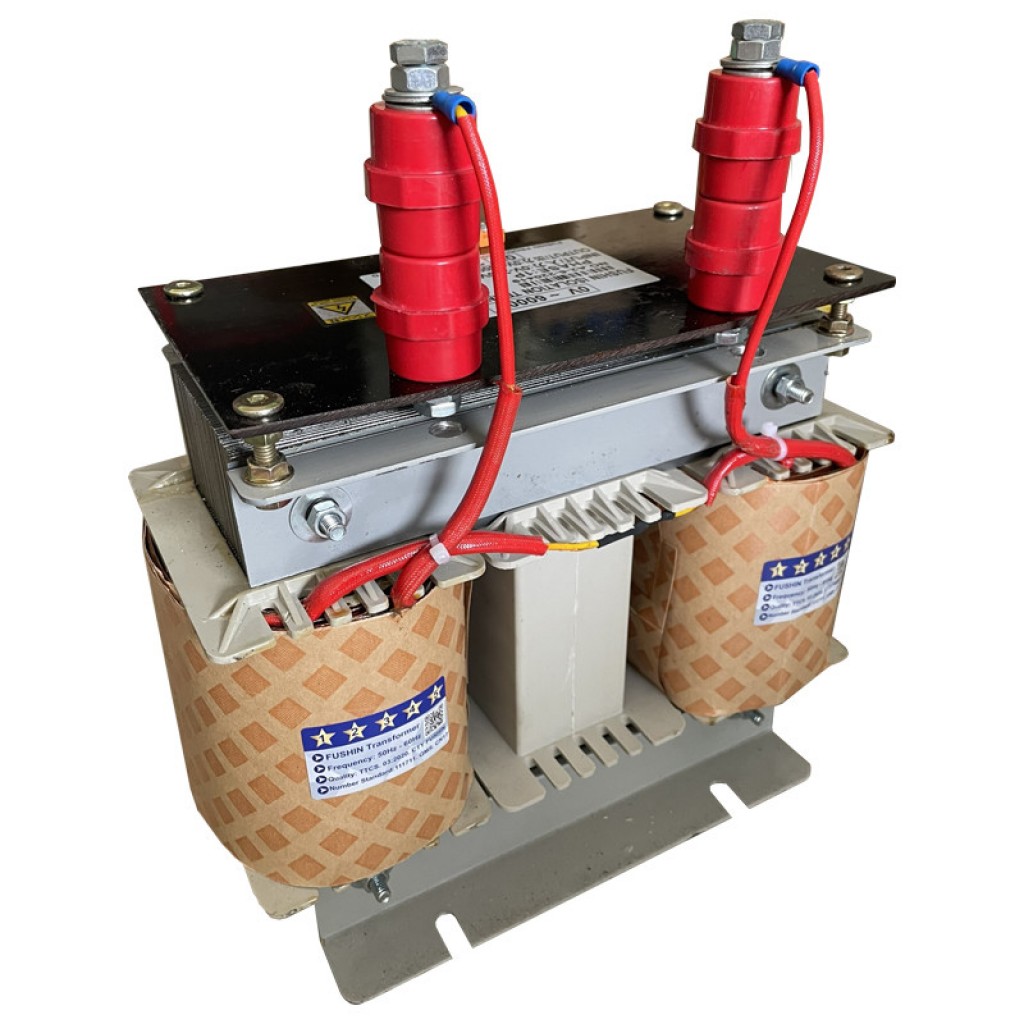 Biến áp cách ly vào 0V ra 6000V - 1KW