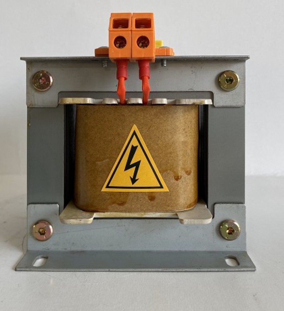 Biến áp cách ly vào 220V ra 220V 110V - 3A(660VA)