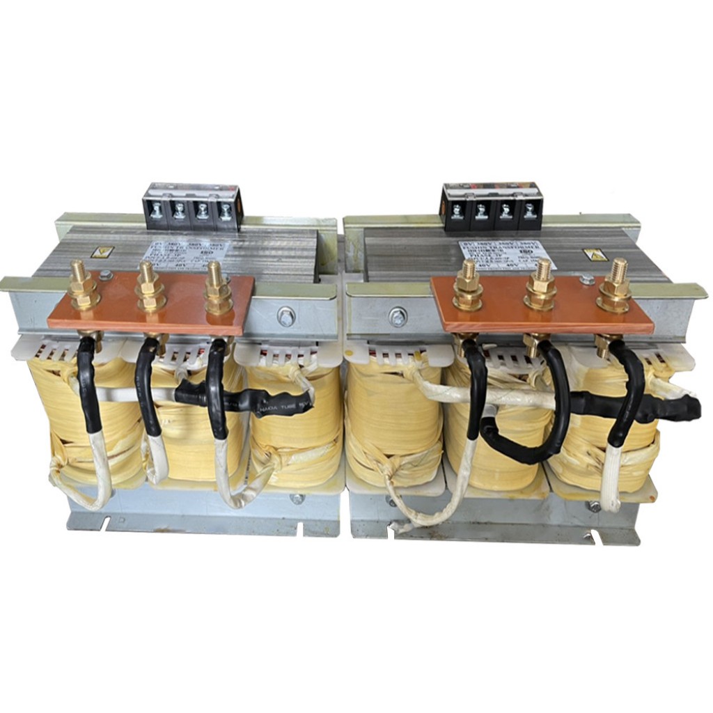 Biến áp trần cách ly 3pha vào 40V ra 380V - 15KVA