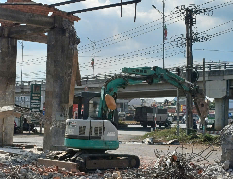 Phá dỡ thu mua xác nhà Quận Bình Tân HCM