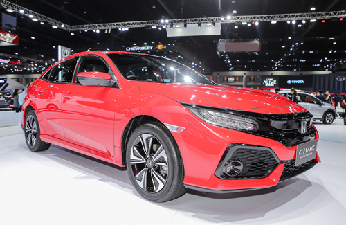 Honda Civic Red - chiếc hatchback thể thao