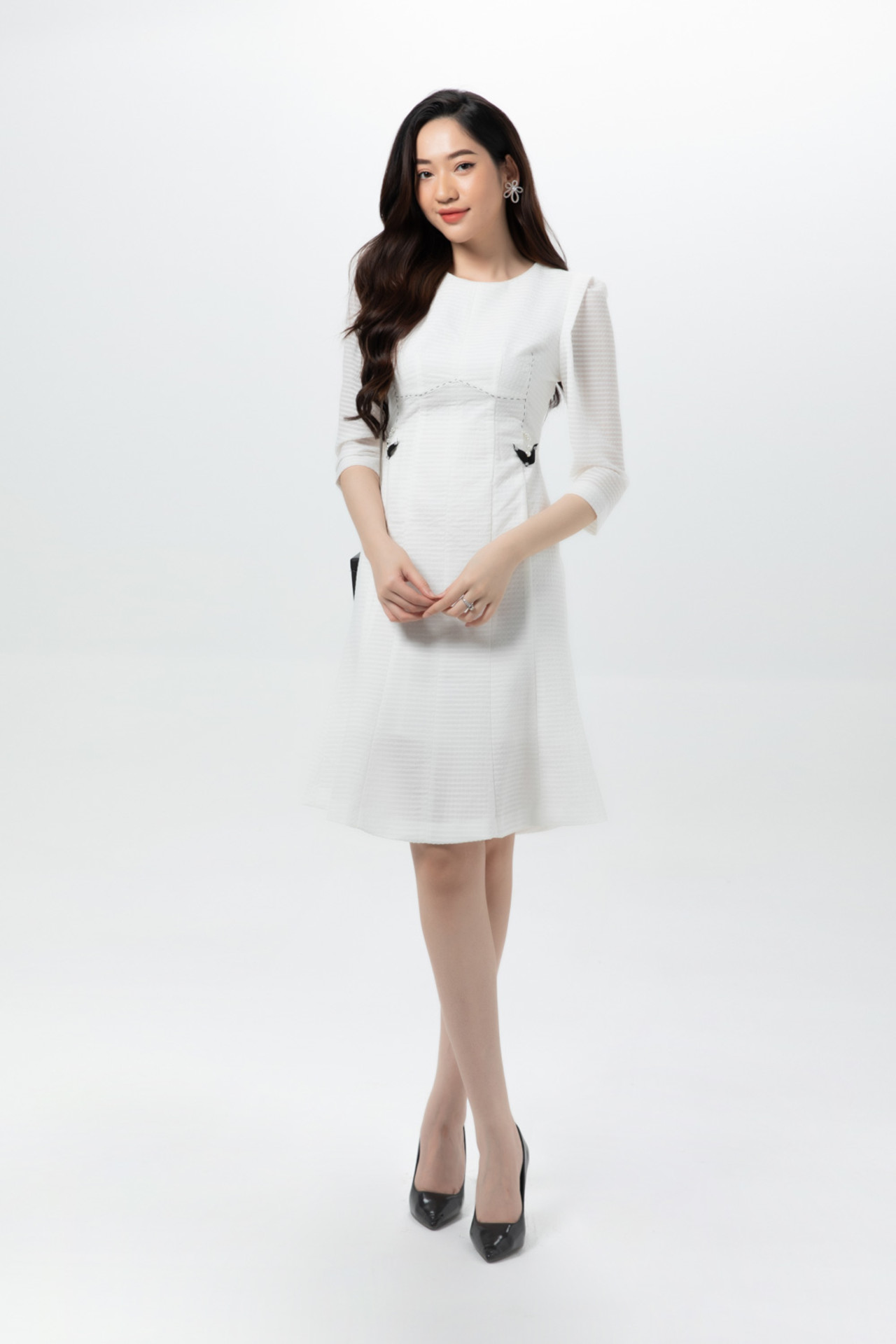 Đầm phối lá ngọc trai