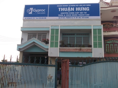 Bảng hiệu Gyproc