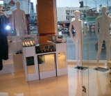Nội thất showroom 2en 4