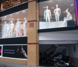 Nội thất showroom 2en