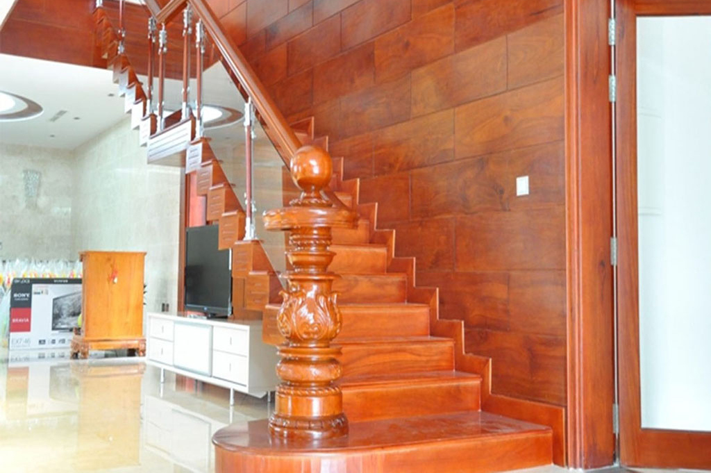 Công trình sơn cầu thang nhà Bác Mai quận 12