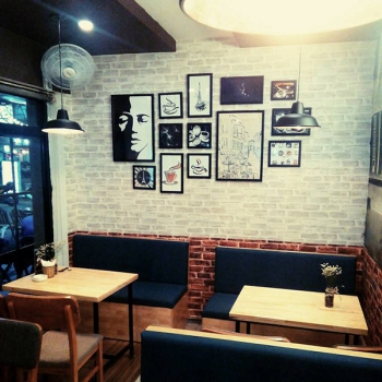 Bộ 13 khung tranh treo quán cà phê