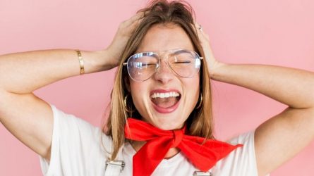 BÍ QUYẾT “CỨU CÁNH” CHO MÁI TÓC BẾT DẦU VÀO NGÀY HÈ