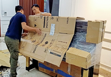 chuyển Đàn Piano cho biệt thự chú Hưởng