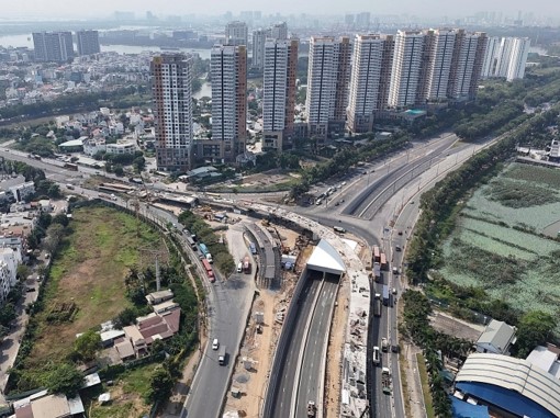 Sắp thông xe thêm nhánh cầu tại nút giao lớn nhất TP HCM