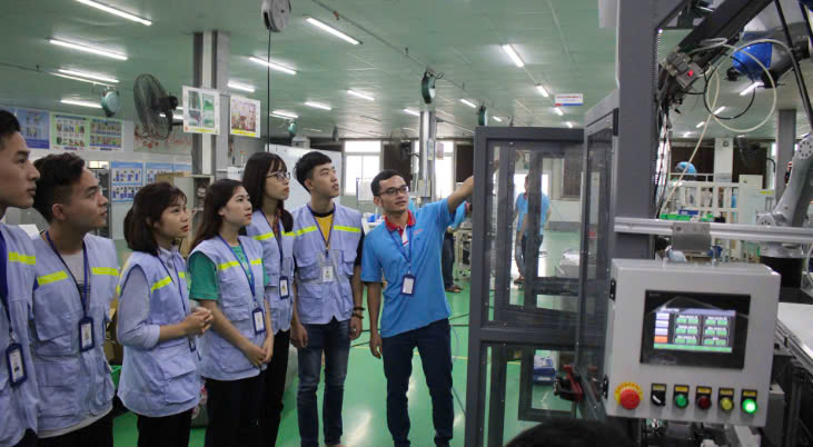 ĐẨY MẠNH PHÁT TRIỂN CẦU NỐI NHÀ TRƯỜNG VÀ DOANH NGHIỆP