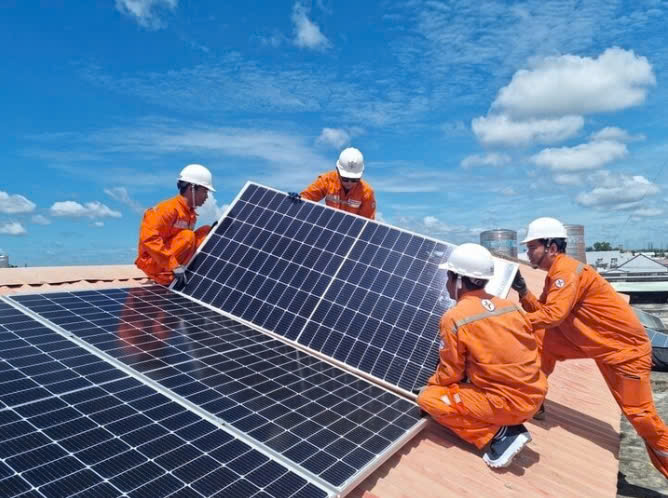 Cơ Chế Khuyến Khích Điện Mặt Trời Mái Nhà Tự Sản, Tự Tiêu Tại Việt Nam