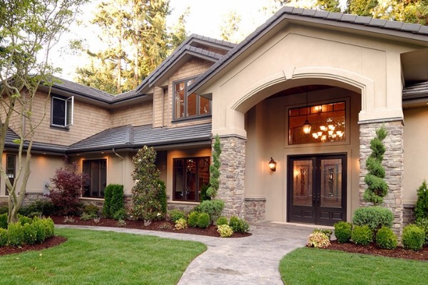 cua-chinh-nha-khi-dat-dung-huong-giup-sinh-khi-tot-hon