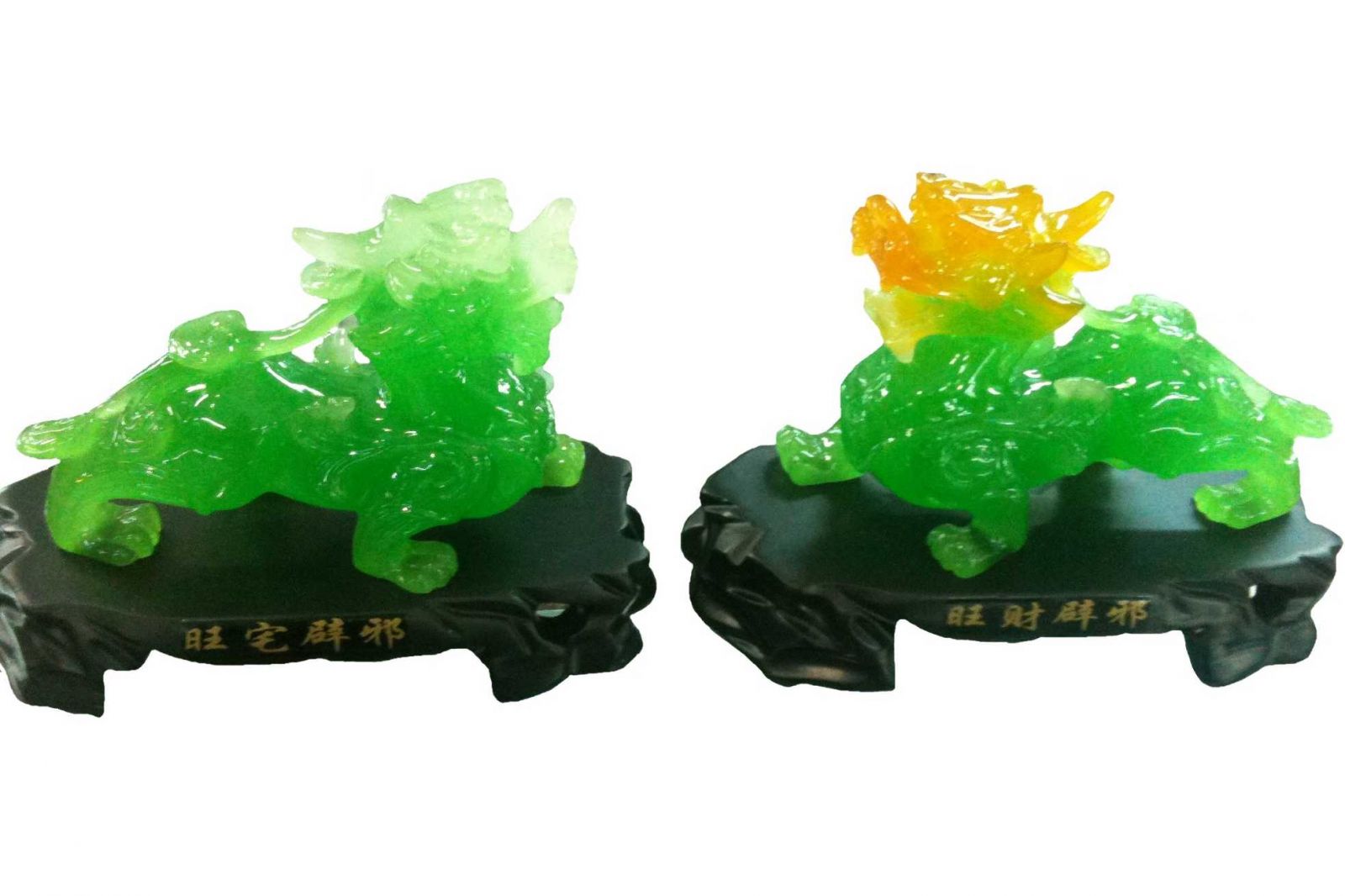 vat-trang-tri-mang-lai-phong-thuy-cho-ngoi-nha