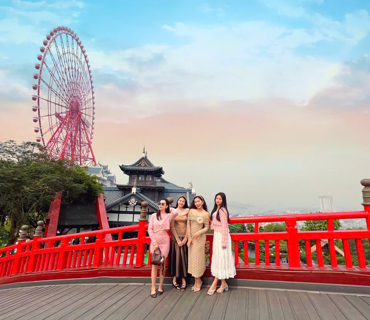  TOUR 1 NGÀY QUẢNG NINH GATE  - SUN WORLD HẠ LONG - BẢO HẢI LINH THÔNG TỰ 