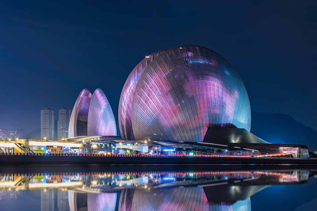 HÀ NỘI – HỒNG KÔNG - THẨM QUYẾN - CHU HẢI - QUẢNG CHÂU 5N5Đ