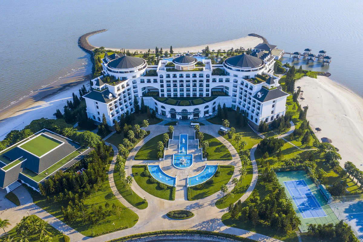 TOUR NGHỈ DƯỠNG VINPEARL HẠ LONG 2N1Đ